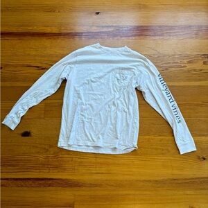 Long sleeve Vineyard Vines Shirt. Small. Light pink